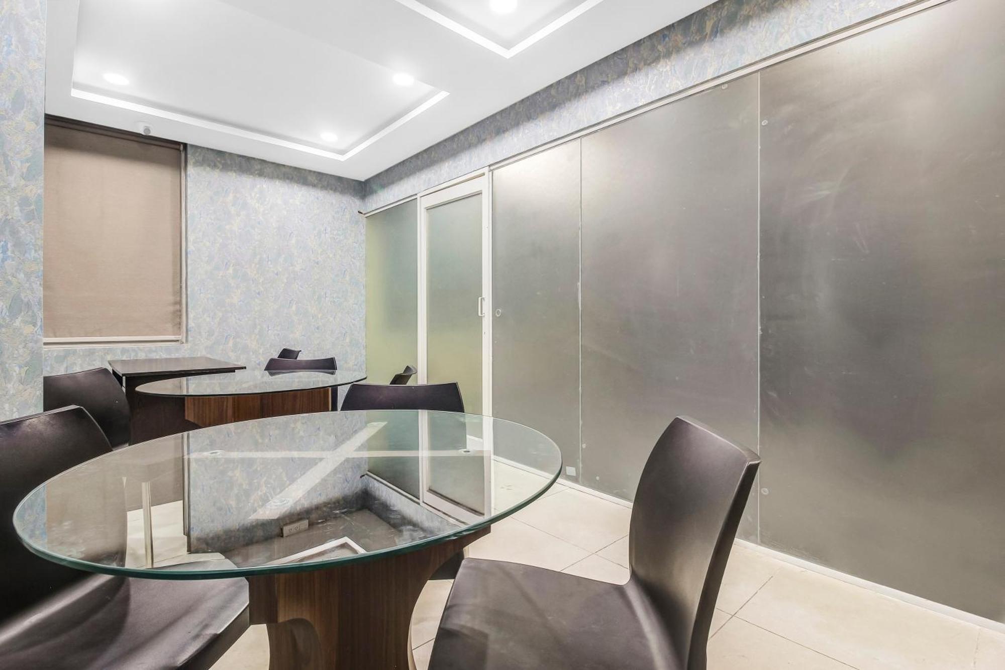 Collection O Galaxy Suites Haidarábád Kültér fotó