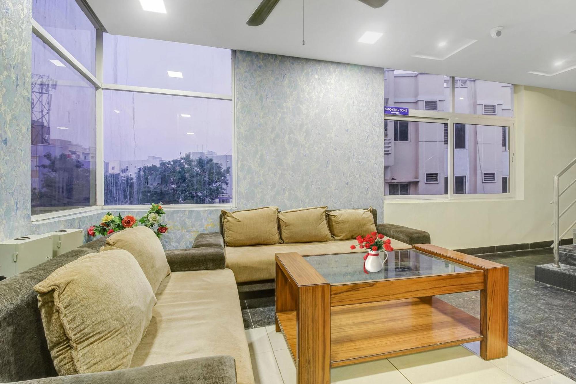 Collection O Galaxy Suites Haidarábád Kültér fotó