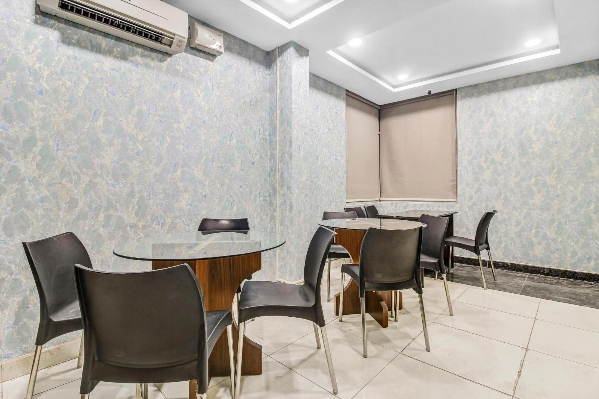Collection O Galaxy Suites Haidarábád Kültér fotó